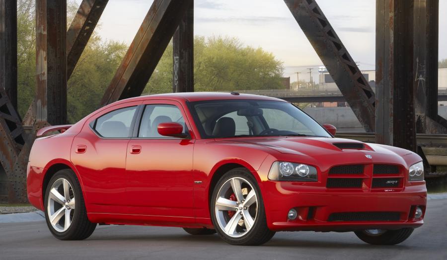  Dodge Charger SRT8 2006 года  (фото 12 из 14)